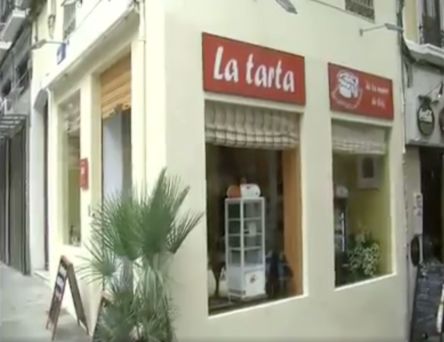 tarta-madre-cris-presentada-maria-ramos-muros